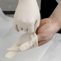 Powder Free Sterile Vinyl Gloves